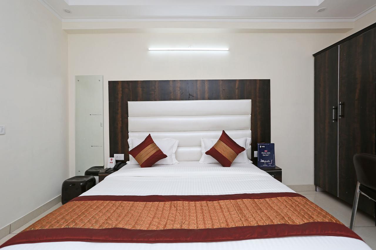 Oyo 9147 Hotel Aerostay Nové Dillí Exteriér fotografie