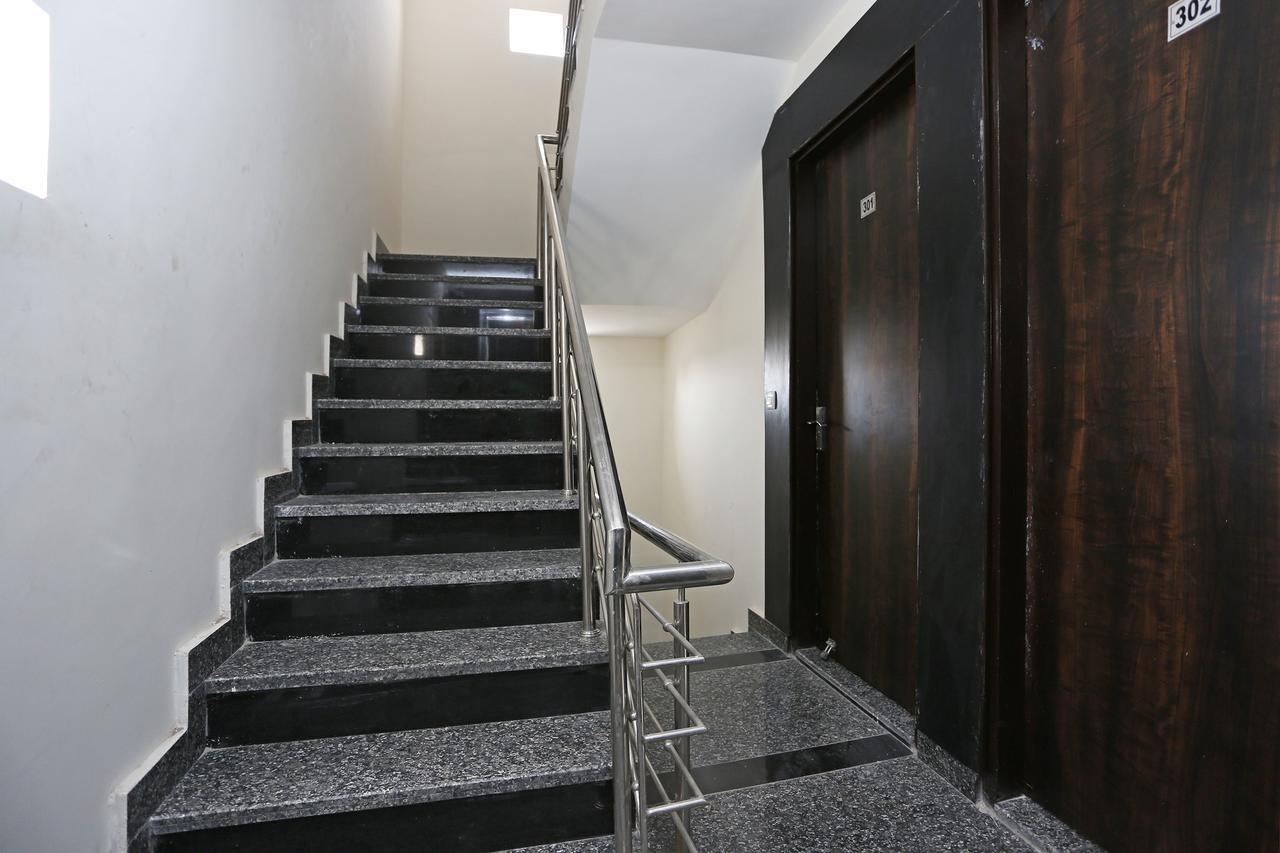 Oyo 9147 Hotel Aerostay Nové Dillí Exteriér fotografie